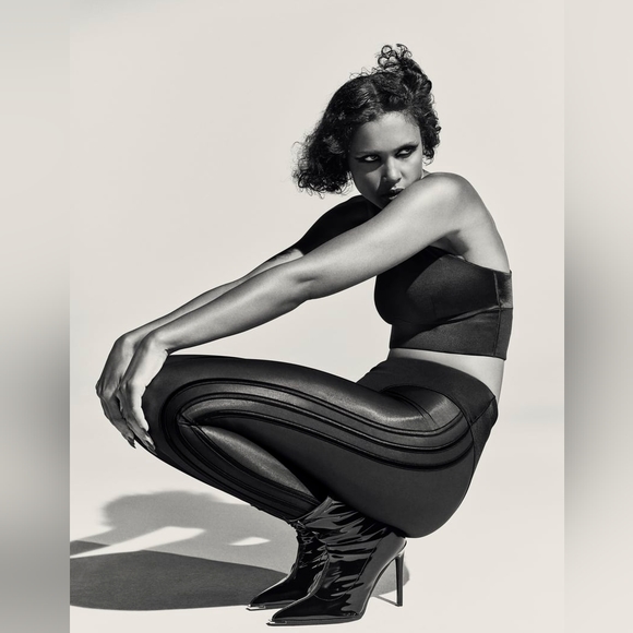 Ivy Park x Adidas Racerback Bra - Picture 8 of 9